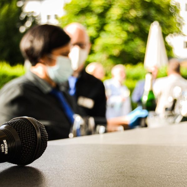 2CCF34F2-A51D-4D91-B382-0DA7C8E90752