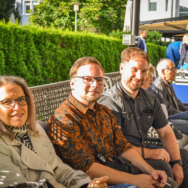 5886A80F-58B0-4C40-A2EC-FF4AEFA52BEC