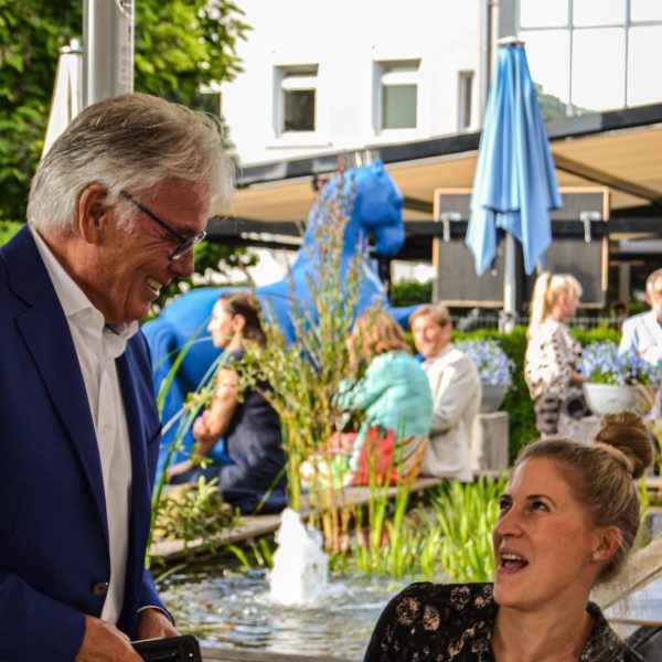 98DCF4BE-B682-45DC-AB30-DCE8BB4C60E8