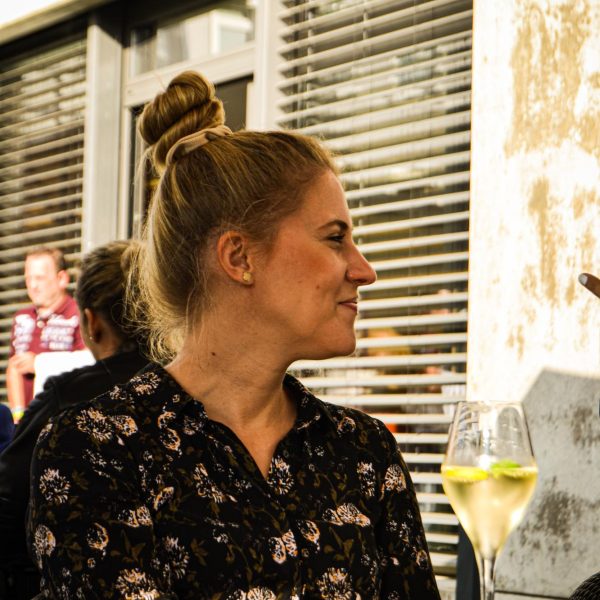 C5549ED6-9E07-4491-840D-E353D4B240AE