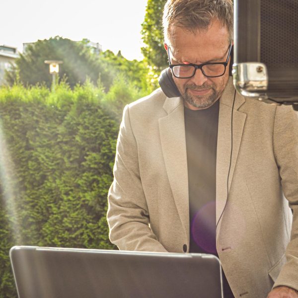 CD6A49EE-BED0-4129-831C-D6BCDA86477A