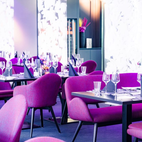 Hotel Der Blaue Reiter_Karlsruhe_76227_Speiseraum für Abendessen_Detail (4)